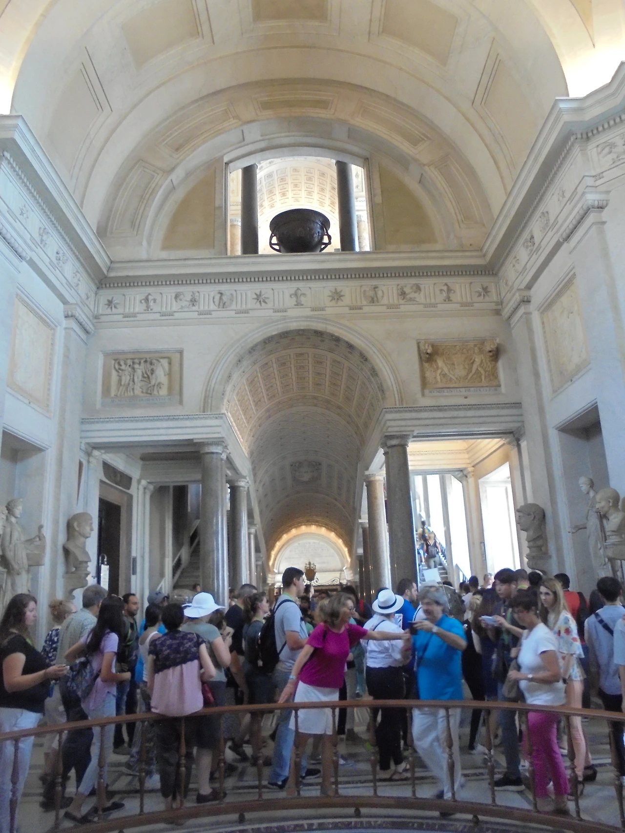 20170718 40일간 유럽15개국 여행 로마 바티칸 박물관과 시스티나 성당, 성 베드로 대성당 (75).JPG