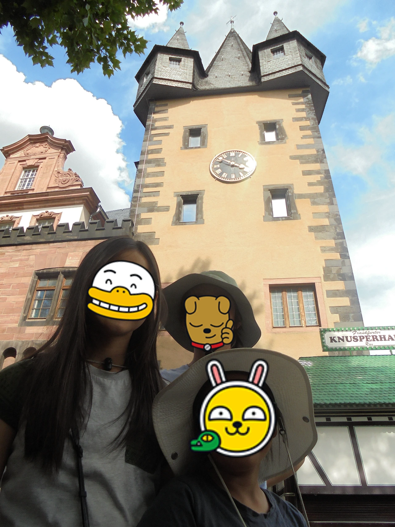 20170802 40일간 유럽15개국 여행 체코 프라하를 떠나 프랑크푸르트(Romer광장, 재래시장, Eiserner 다리, 성 바돌로매 성당) (62).JPG