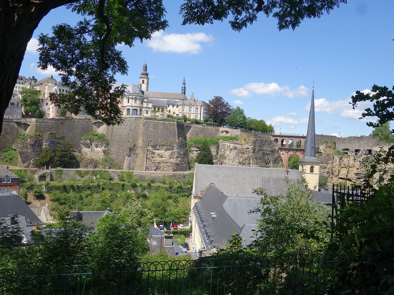 20170704 40일간 유럽15개국 여행 뤽상부르 거쳐 파리 (92).JPG