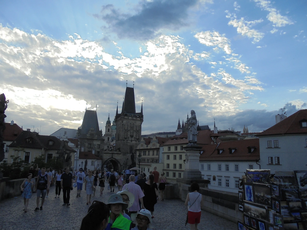 20170731 40일간 유럽15개국 여행 비앤나에서 체코 프라하로 이동(콜코브나 첼리체에서 꼴레뇨 먹기) (118).JPG