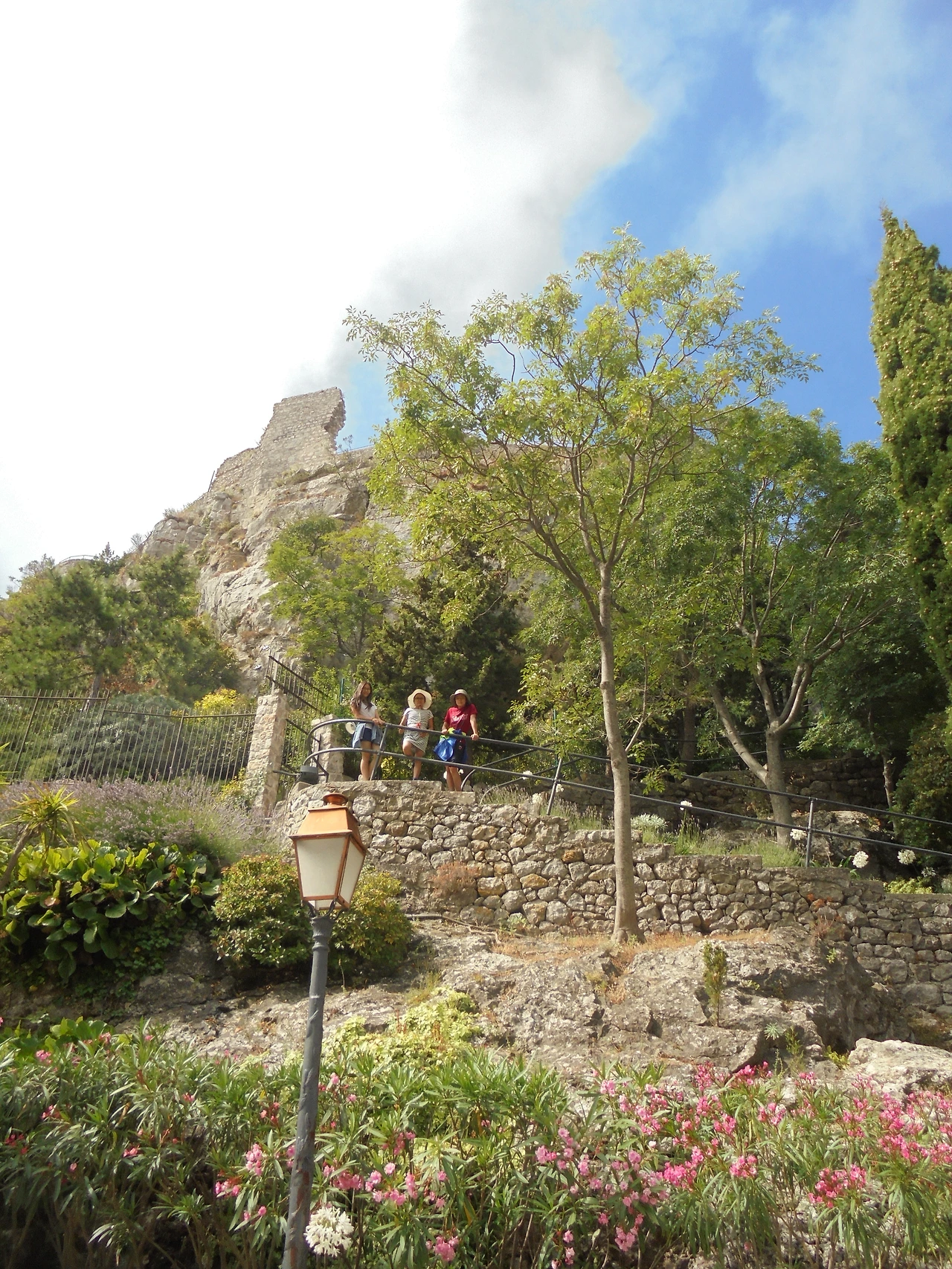 20170712 40일간 유럽15개국 여행 에제, 에제해변, 모나코, 스위스로 이동 (39).JPG