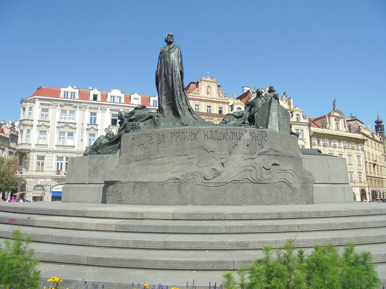 20170801 40일간 유럽15개국 여행 체코 프라하(바츨라프광장,신시가광장,천문시계,구시가광장,카를교,존레논의 벽,프라하성 내 대통령궁,비타 대성당,구황궁,이르지 수도원,황금 소로) (33).JPG