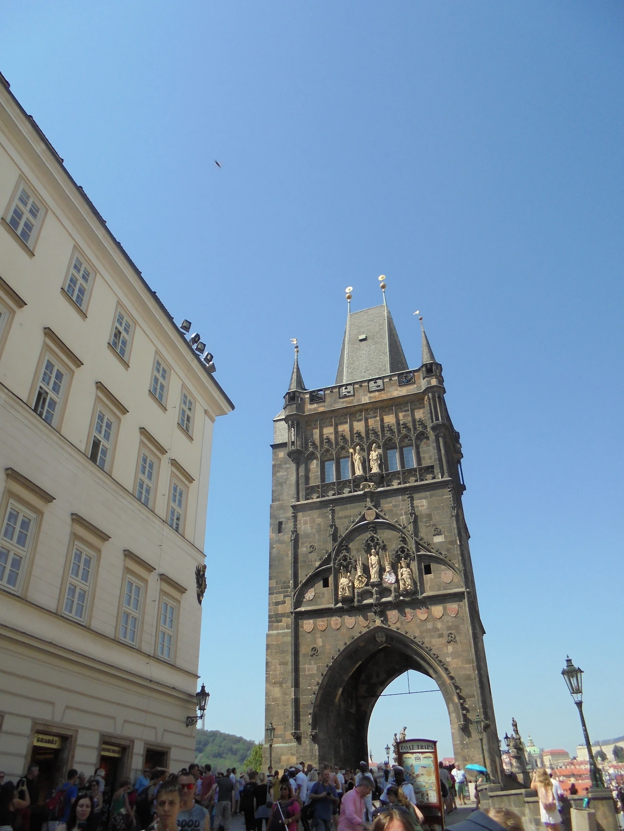 20170801 40일간 유럽15개국 여행 체코 프라하(바츨라프광장,신시가광장,천문시계,구시가광장,카를교,존레논의 벽,프라하성 내 대통령궁,비타 대성당,구황궁,이르지 수도원,황금 소로) (47).JPG