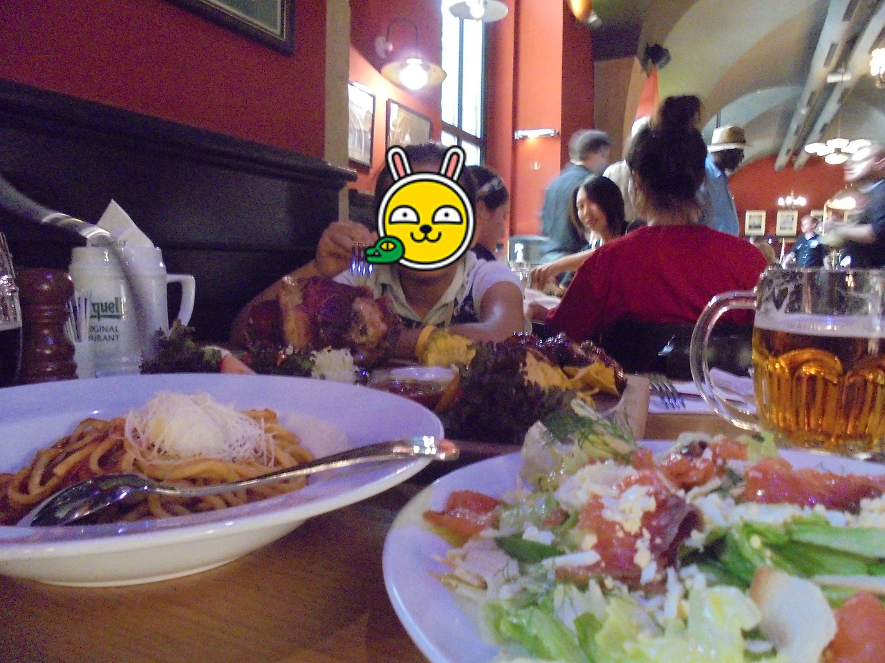 20170731 40일간 유럽15개국 여행 비앤나에서 체코 프라하로 이동(콜코브나 첼리체에서 꼴레뇨 먹기) (65).JPG