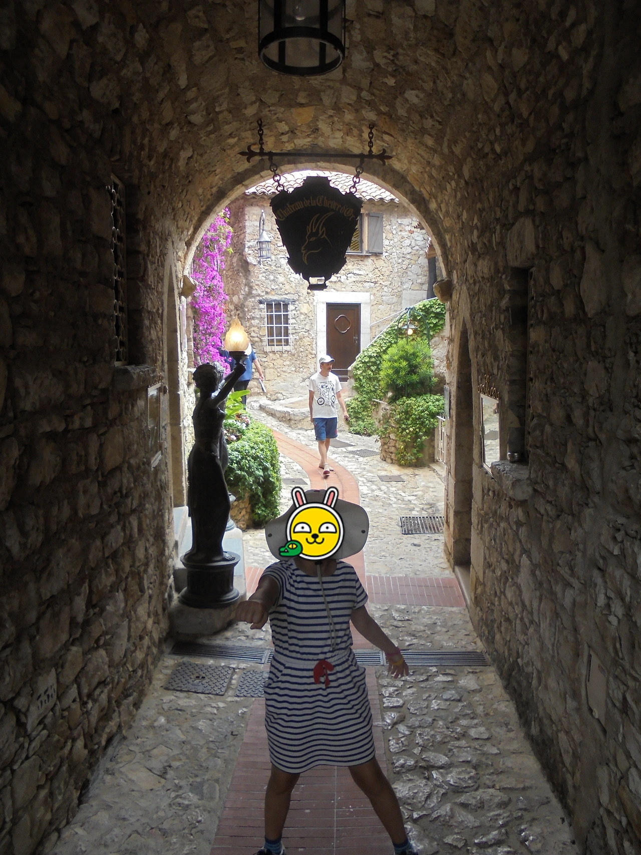 20170712 40일간 유럽15개국 여행 에제, 에제해변, 모나코, 스위스로 이동 (98).JPG