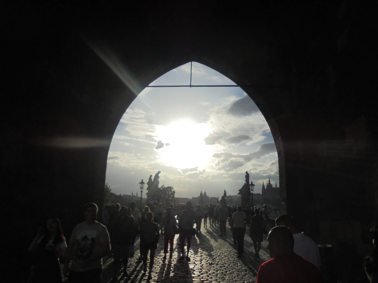 20170731 40일간 유럽15개국 여행 비앤나에서 체코 프라하로 이동(콜코브나 첼리체에서 꼴레뇨 먹기) (93).JPG