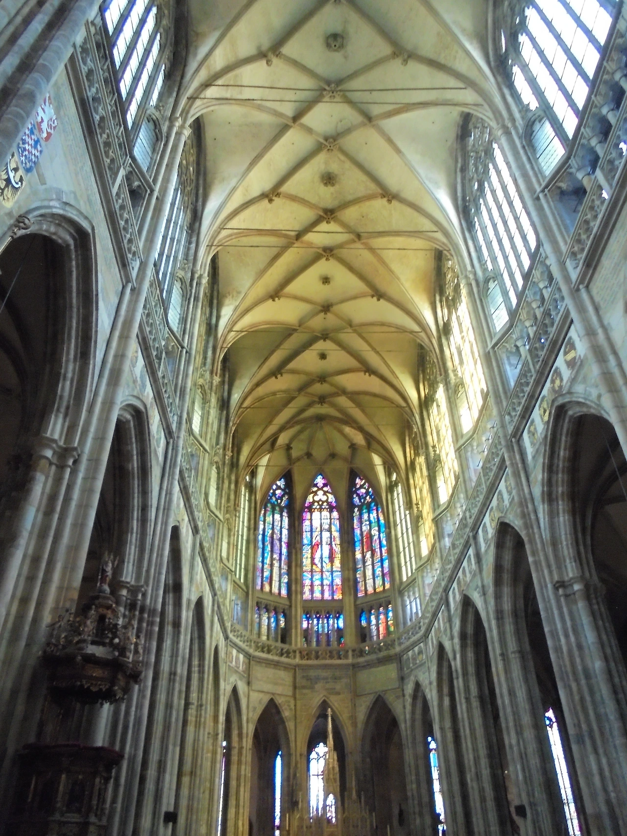 20170801 40일간 유럽15개국 여행 체코 프라하(바츨라프광장,신시가광장,천문시계,구시가광장,카를교,존레논의 벽,프라하성 내 대통령궁,비타 대성당,구황궁,이르지 수도원,황금 소로) (107).JPG