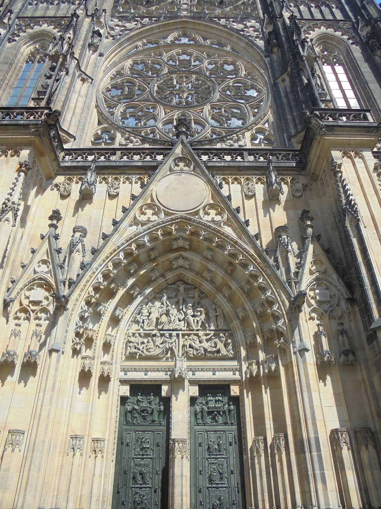 20170801 40일간 유럽15개국 여행 체코 프라하(바츨라프광장,신시가광장,천문시계,구시가광장,카를교,존레논의 벽,프라하성 내 대통령궁,비타 대성당,구황궁,이르지 수도원,황금 소로) (94).JPG