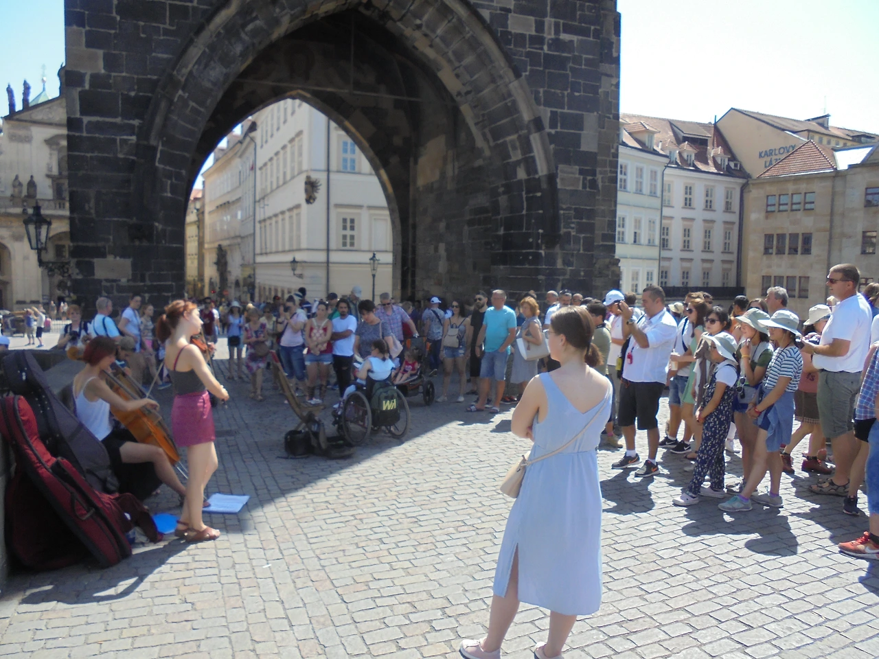20170801 40일간 유럽15개국 여행 체코 프라하(바츨라프광장,신시가광장,천문시계,구시가광장,카를교,존레논의 벽,프라하성 내 대통령궁,비타 대성당,구황궁,이르지 수도원,황금 소로) (54).JPG