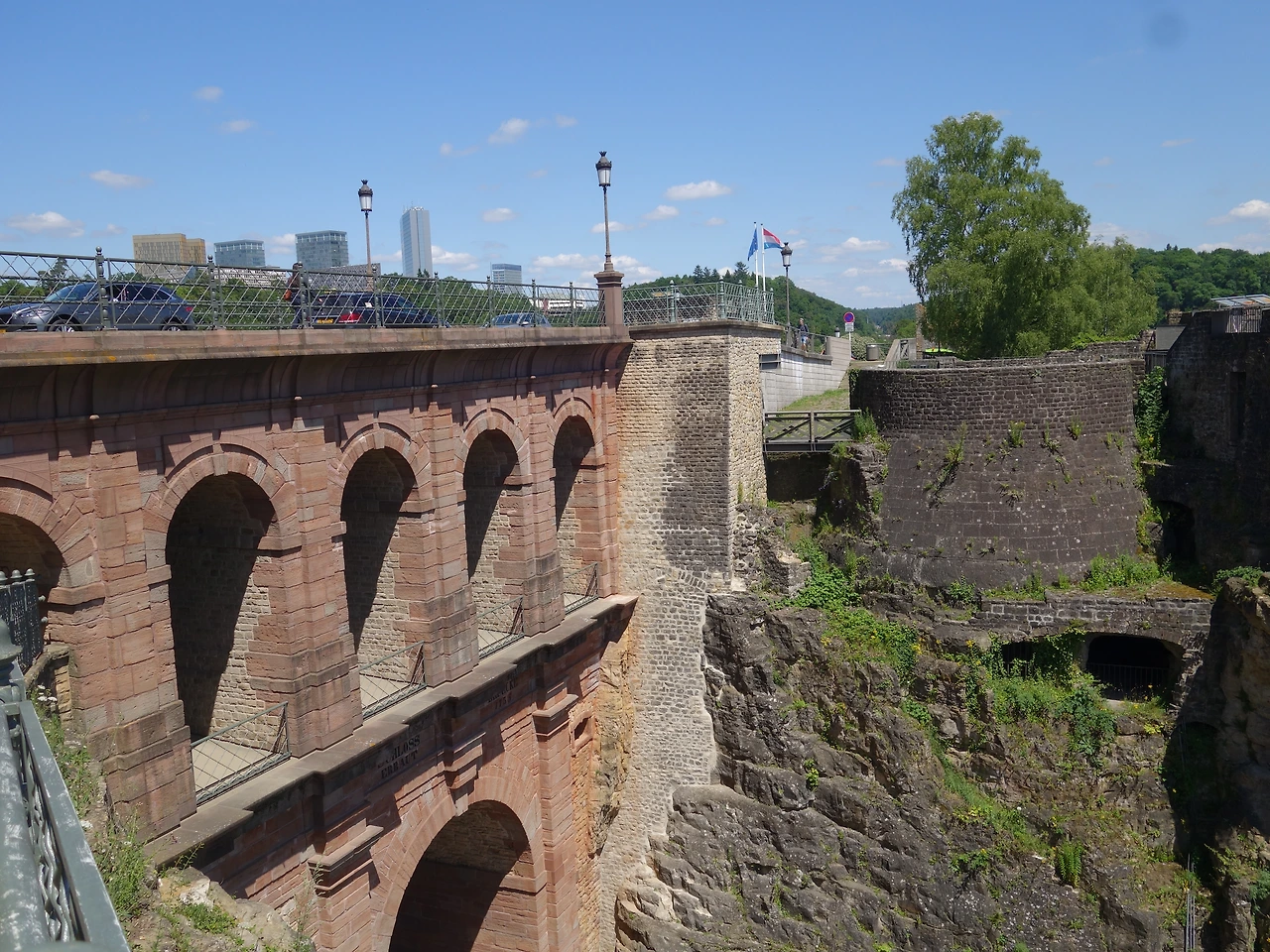 20170704 40일간 유럽15개국 여행 뤽상부르 거쳐 파리 (129).JPG