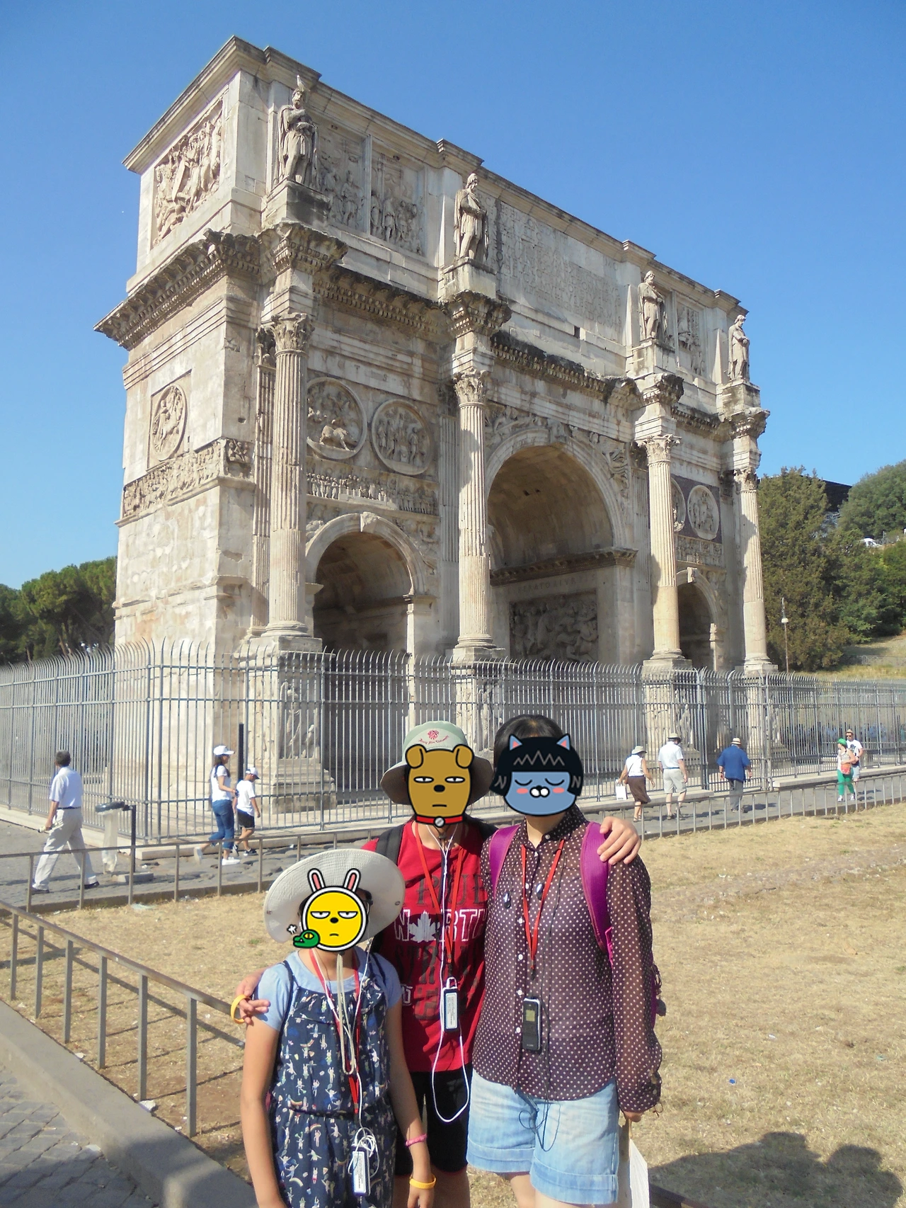 20170719 40일간 유럽15개국 여행 콜로세움과 개선문, 대전차 경기장, 진실의 입, 카타콤베, 캄피돌리오, 포로 로마노, 베네치아 광장, 비토리오 엠마누엘레 2세 기념관, 판테온, 트레비 분수, 스페인 광장 (28).JPG