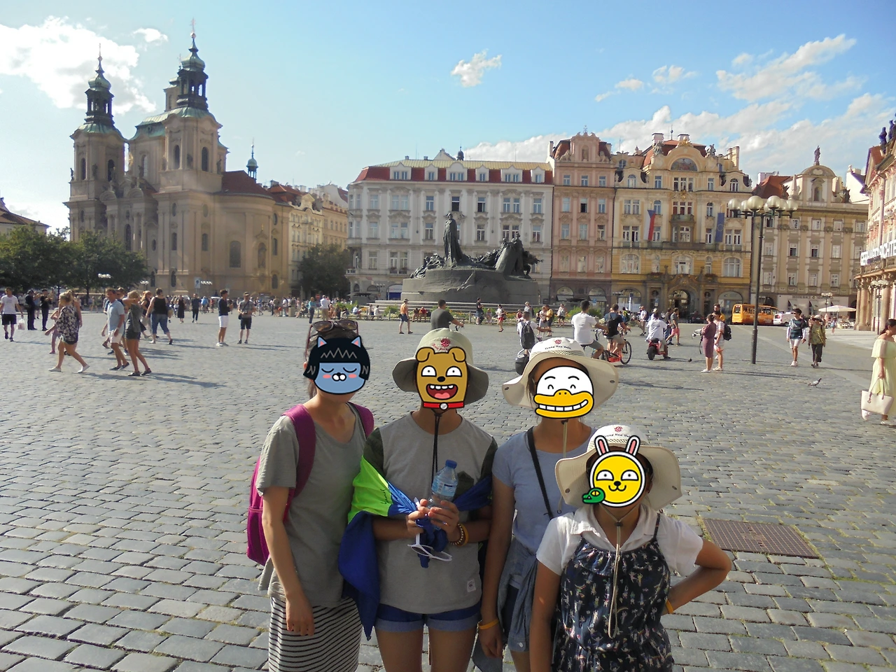 20170731 40일간 유럽15개국 여행 비앤나에서 체코 프라하로 이동(콜코브나 첼리체에서 꼴레뇨 먹기) (57).JPG