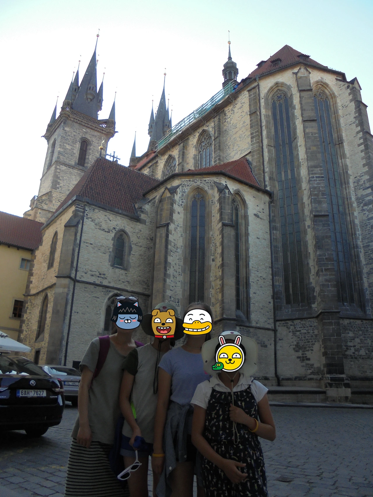 20170731 40일간 유럽15개국 여행 비앤나에서 체코 프라하로 이동(콜코브나 첼리체에서 꼴레뇨 먹기) (75).JPG