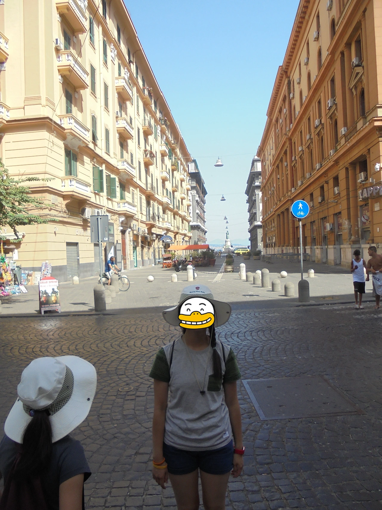 20170722 40일간 유럽15개국 여행 나폴리의 Sant'Elmo 성, Vittoria 광장, Ovo성, Plebiscito 광장, Royal Palace of Naples과 성당, San Carlo 극장, Nuovo성 (182).JPG