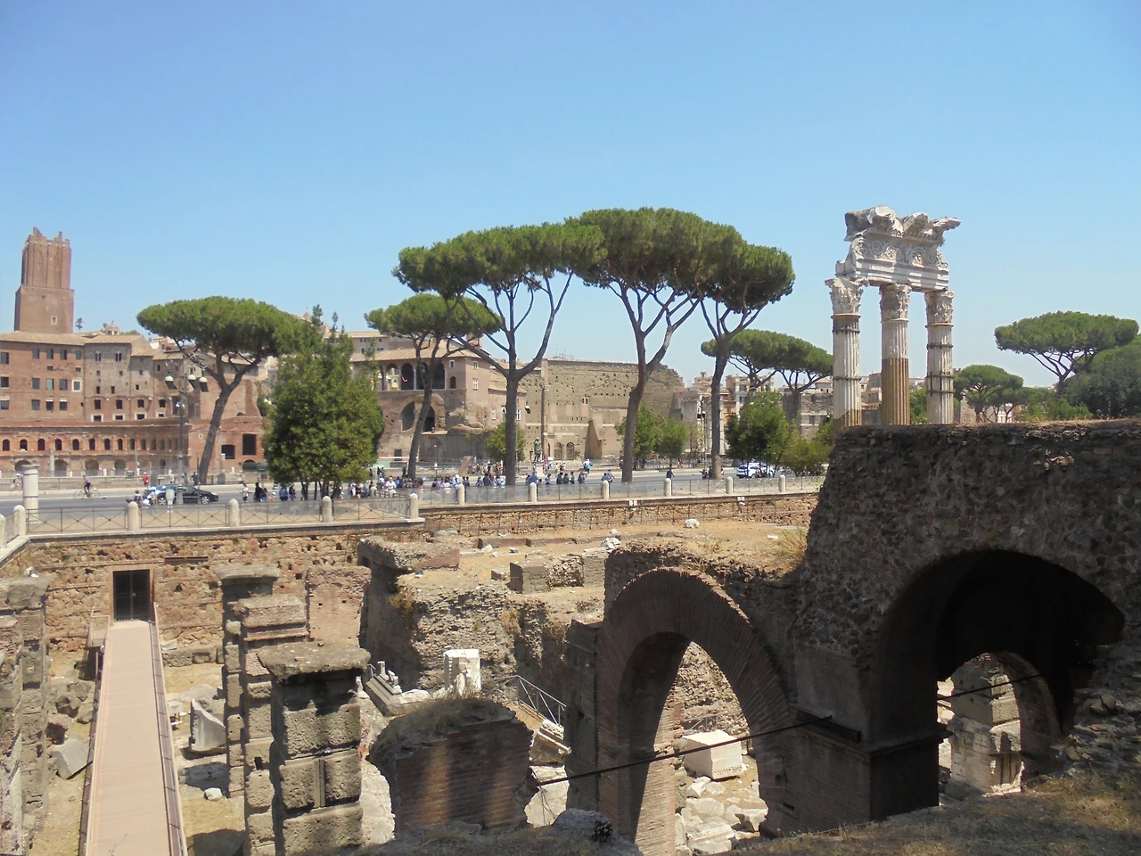 20170719 40일간 유럽15개국 여행 콜로세움과 개선문, 대전차 경기장, 진실의 입, 카타콤베, 캄피돌리오, 포로 로마노, 베네치아 광장, 비토리오 엠마누엘레 2세 기념관, 판테온, 트레비 분수, 스페인 광장 (146).JPG