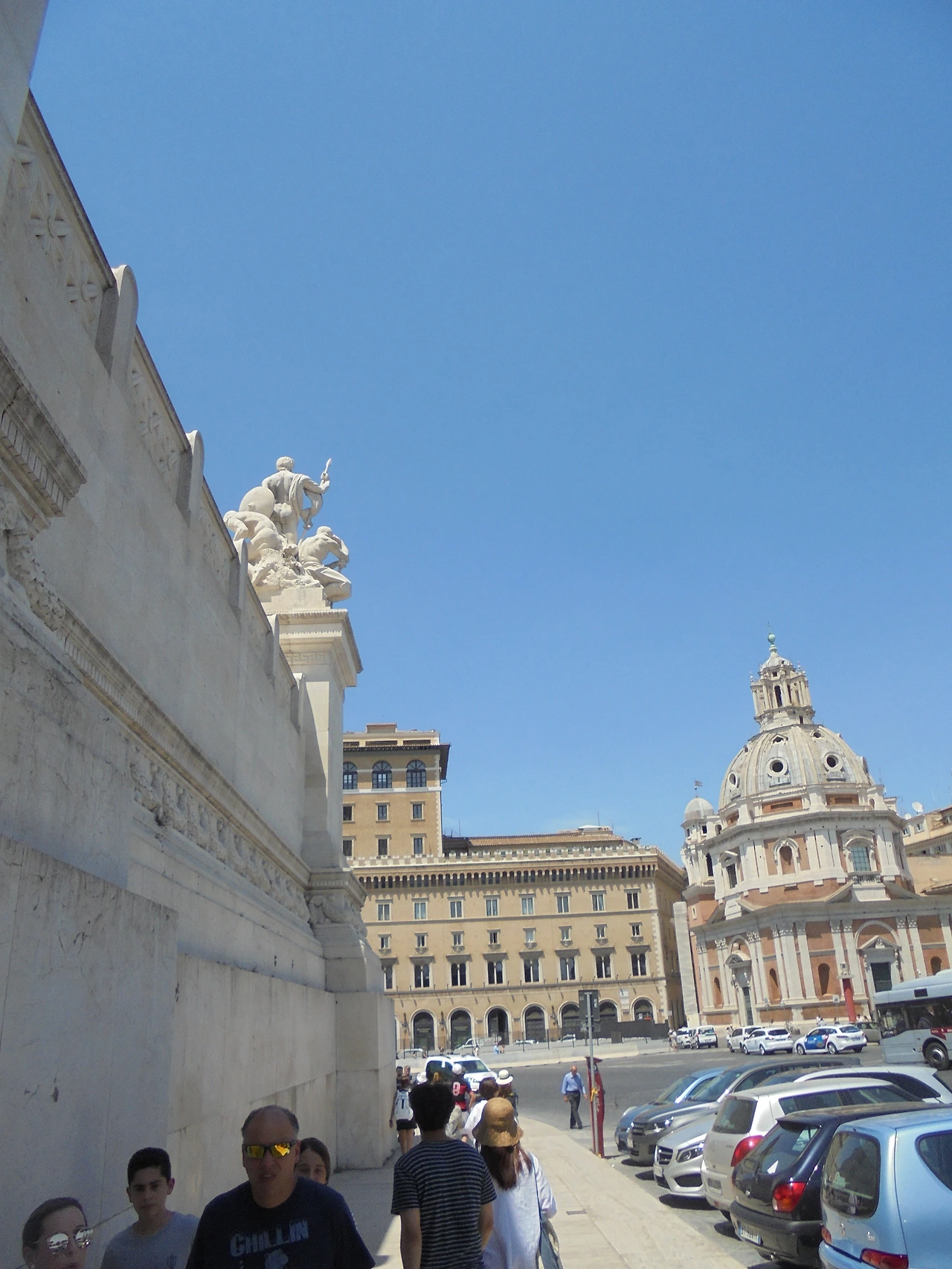20170719 40일간 유럽15개국 여행 콜로세움과 개선문, 대전차 경기장, 진실의 입, 카타콤베, 캄피돌리오, 포로 로마노, 베네치아 광장, 비토리오 엠마누엘레 2세 기념관, 판테온, 트레비 분수, 스페인 광장 (149).JPG