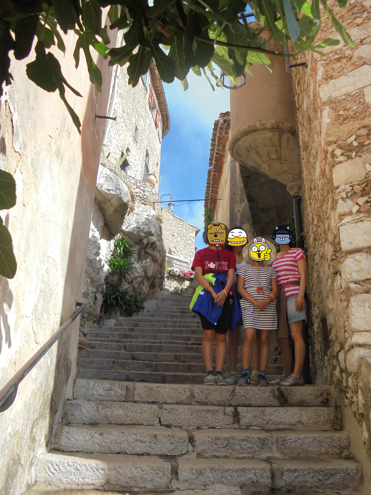20170712 40일간 유럽15개국 여행 에제, 에제해변, 모나코, 스위스로 이동 (16).JPG