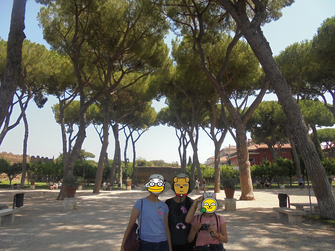 20170720 40일간 유럽15개국 여행 걸어서 로마 St.천사의 성, 테베레 강, 오렌지 정원, 아벤티노 언덕, 장미정원 (69).JPG