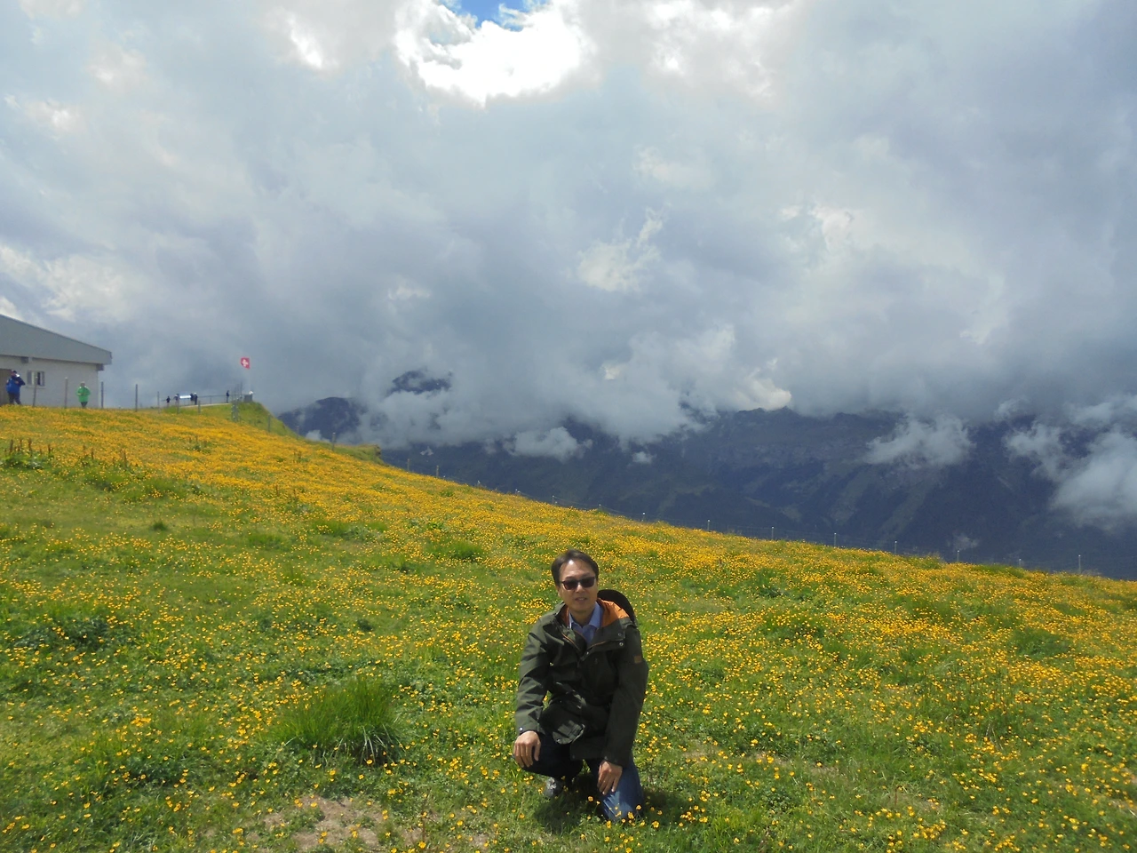 20170714 40일간 유럽15개국 여행 스위스 융프라우 기차와 곤돌라, 케이블카 타고 구경, Thun호수 (101).JPG