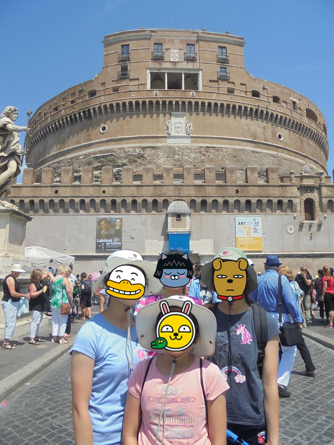 20170720 40일간 유럽15개국 여행 걸어서 로마 St.천사의 성, 테베레 강, 오렌지 정원, 아벤티노 언덕, 장미정원 (15).JPG