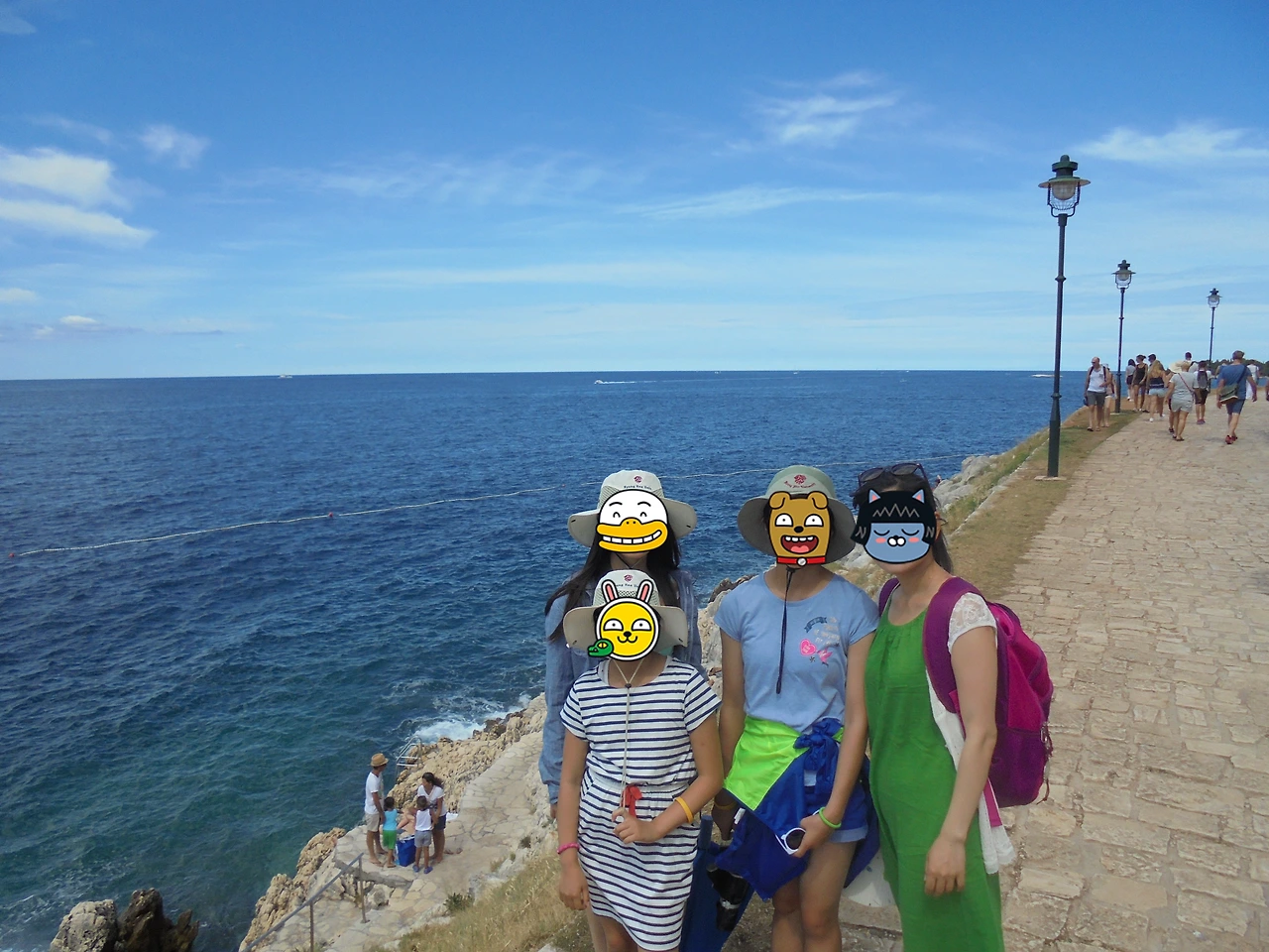 20170726 40일간 유럽15개국 여행 크로아티아 로빈(로비니)에서 로빈 시내, Balbi's Arch, Church of St.Euphemia, Rovinj Beach (60).JPG