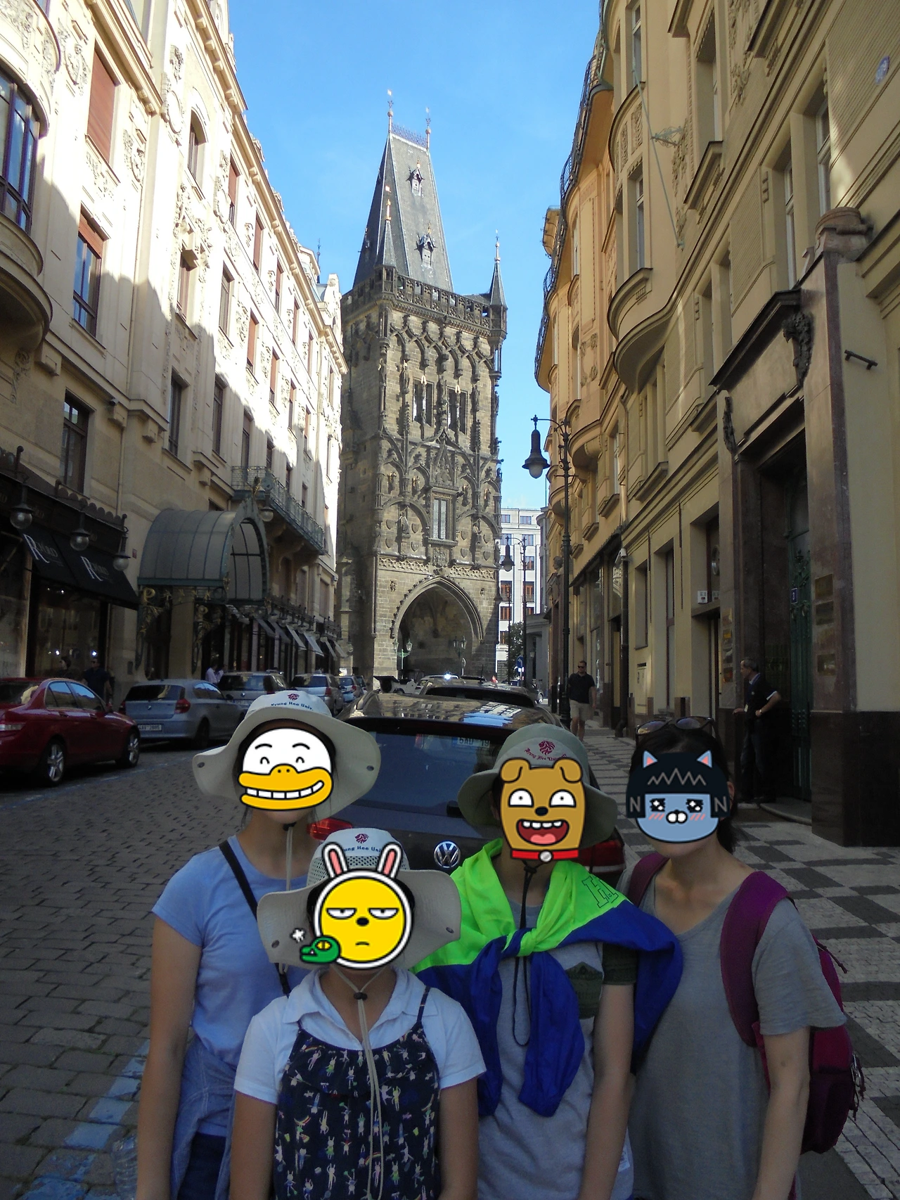 20170731 40일간 유럽15개국 여행 비앤나에서 체코 프라하로 이동(콜코브나 첼리체에서 꼴레뇨 먹기) (62).JPG