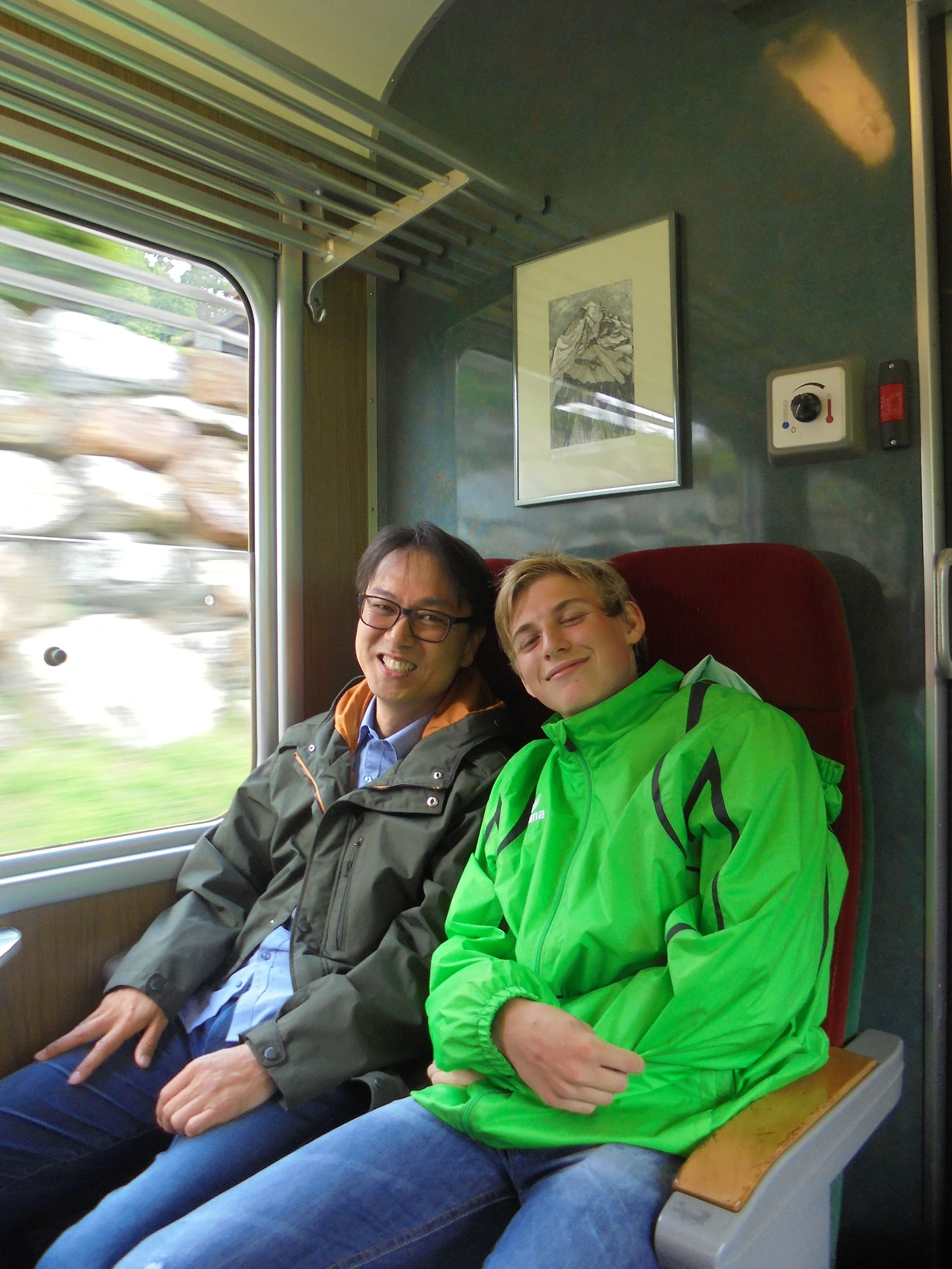 20170714 40일간 유럽15개국 여행 스위스 융프라우 기차와 곤돌라, 케이블카 타고 구경, Thun호수 (14).JPG