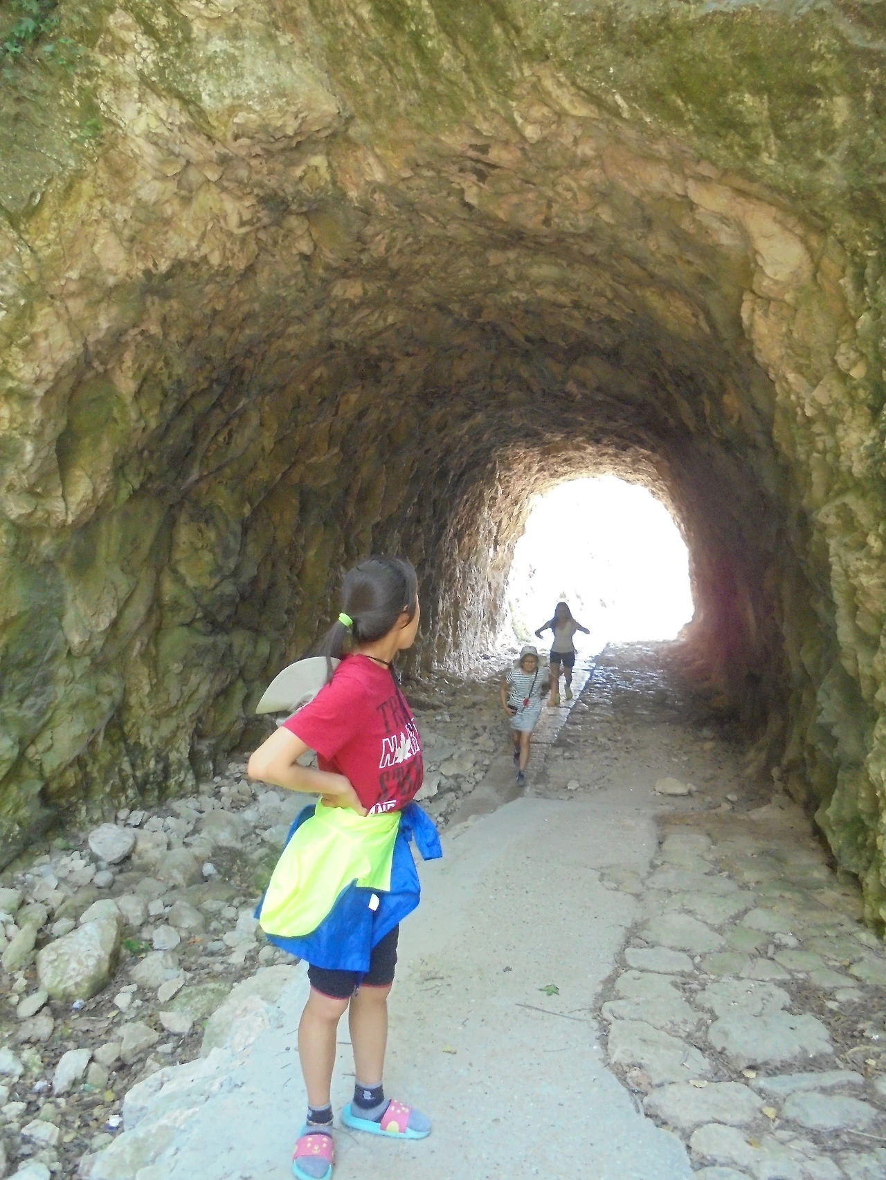 20170712 40일간 유럽15개국 여행 에제, 에제해변, 모나코, 스위스로 이동 (146).JPG