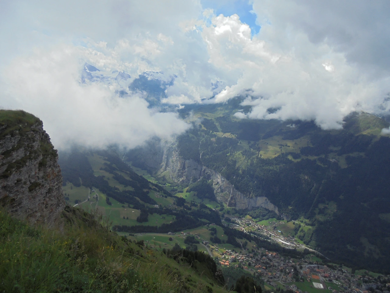 20170714 40일간 유럽15개국 여행 스위스 융프라우 기차와 곤돌라, 케이블카 타고 구경, Thun호수 (72).JPG