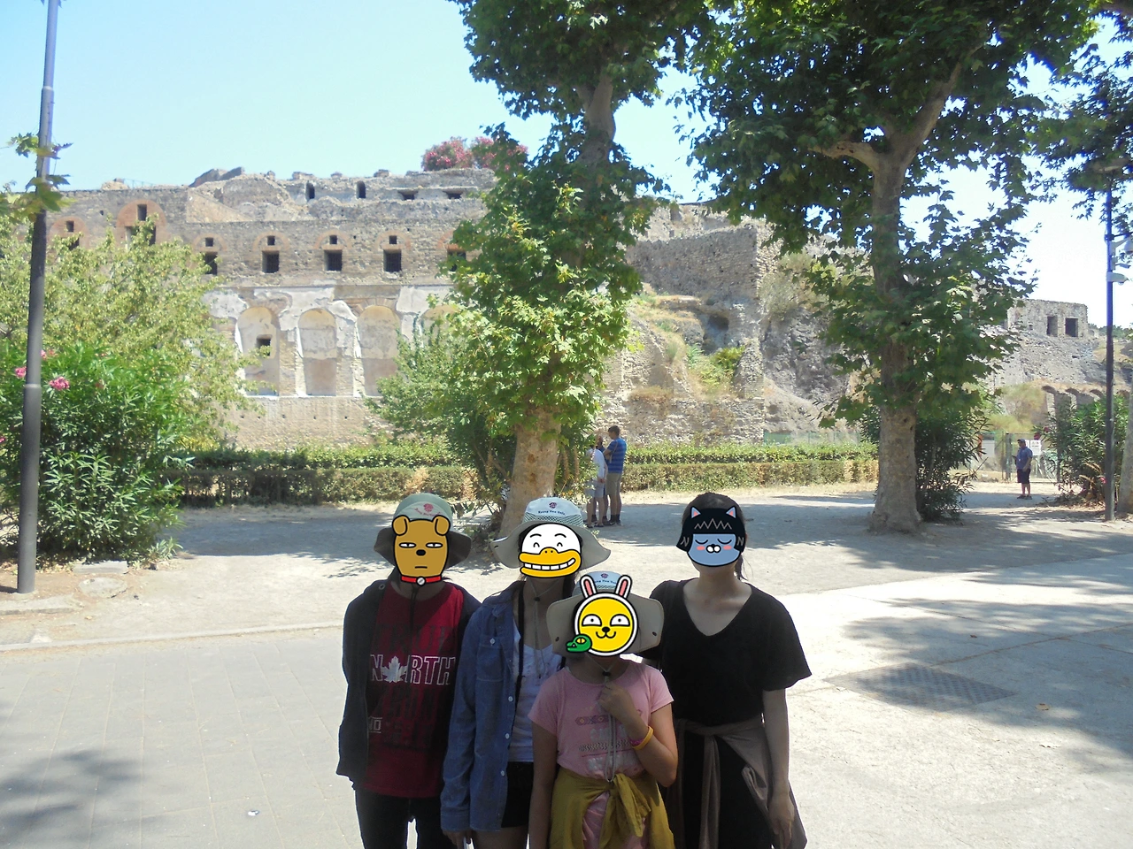 20170721 40일간 유럽15개국 여행 폼페이, 쏘렌토, 포지타노, 아말피 못가고 나폴리 (4).JPG