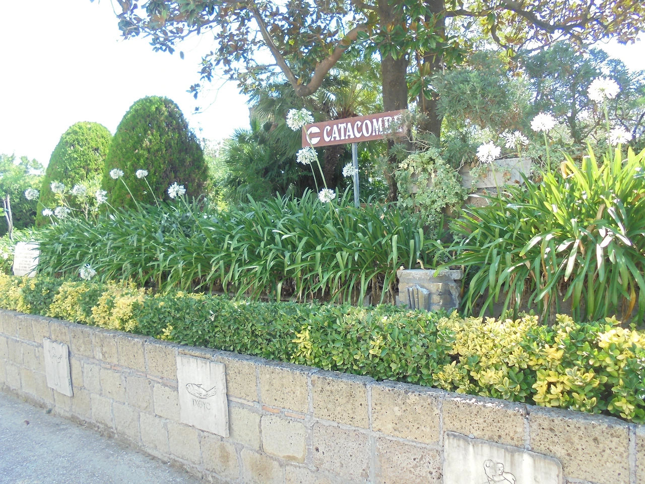 20170719 40일간 유럽15개국 여행 콜로세움과 개선문, 대전차 경기장, 진실의 입, 카타콤베, 캄피돌리오, 포로 로마노, 베네치아 광장, 비토리오 엠마누엘레 2세 기념관, 판테온, 트레비 분수, 스페인 광장 (77).JPG