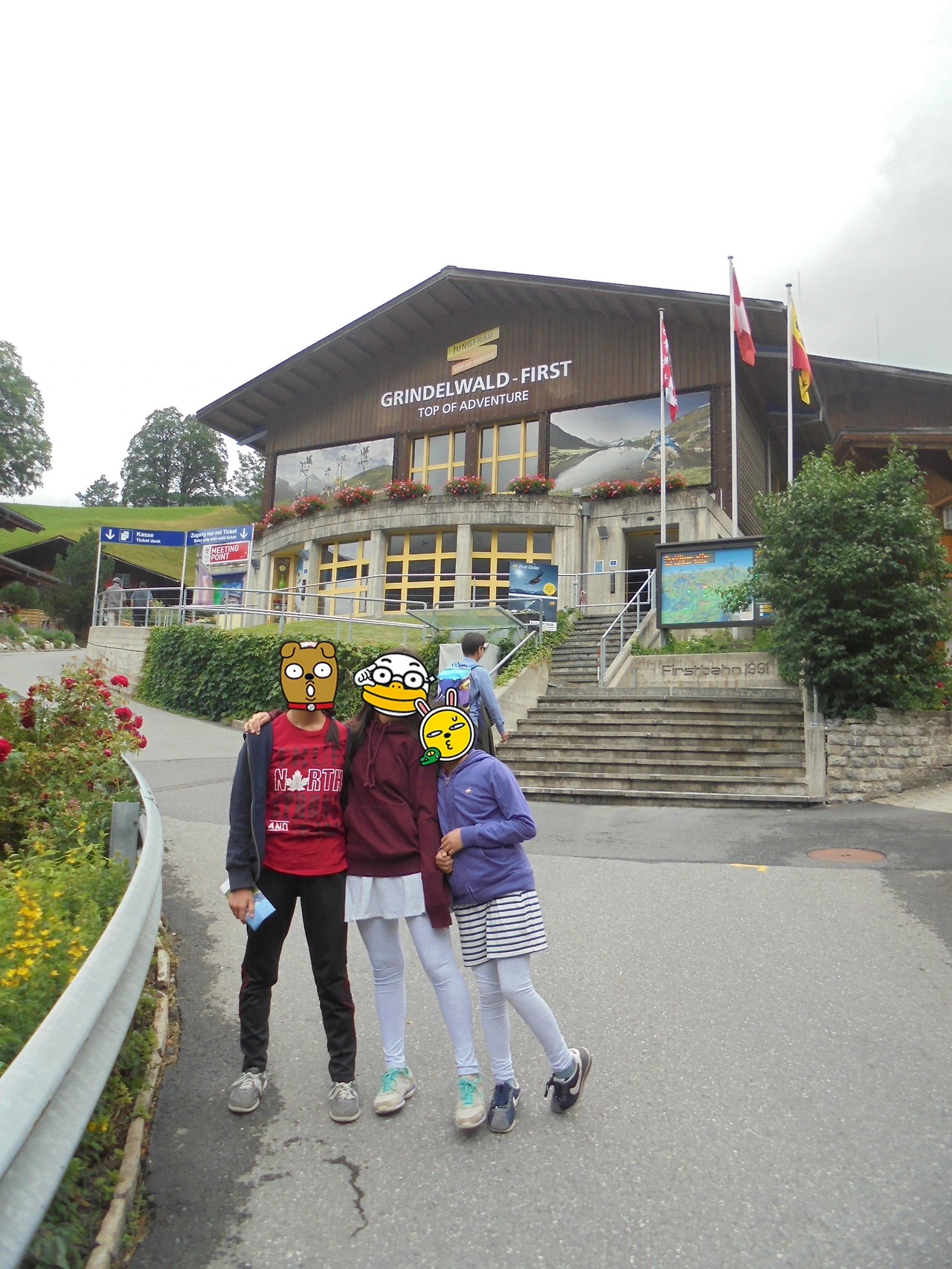 20170714 40일간 유럽15개국 여행 스위스 융프라우 기차와 곤돌라, 케이블카 타고 구경, Thun호수 (19).JPG