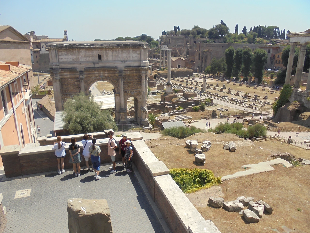 20170719 40일간 유럽15개국 여행 콜로세움과 개선문, 대전차 경기장, 진실의 입, 카타콤베, 캄피돌리오, 포로 로마노, 베네치아 광장, 비토리오 엠마누엘레 2세 기념관, 판테온, 트레비 분수, 스페인 광장 (118).JPG