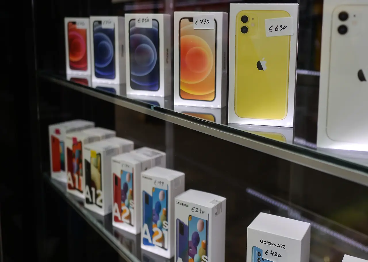 106918683-1627555441661-gettyimages-1233673974-widak-dailylif210626_npH34.jpeg?v=1627555578&amp;w=929&amp;h=523