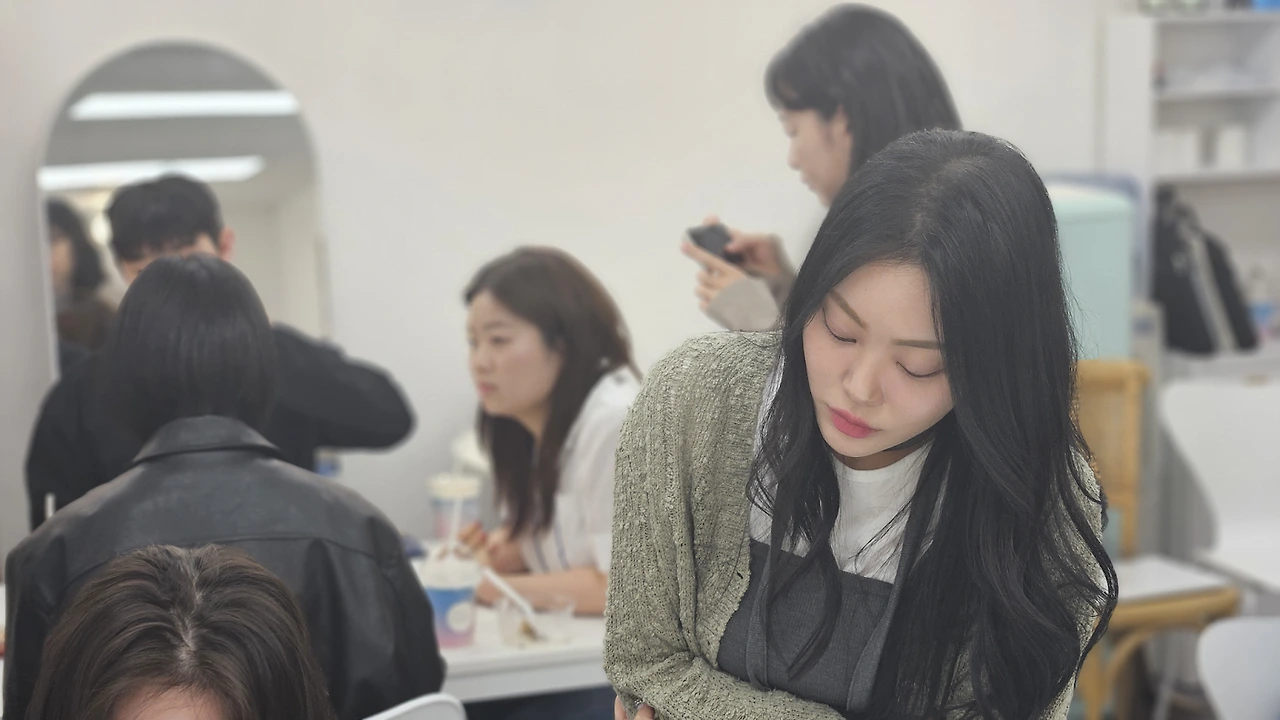 AD_4nXdKJs4M4voOKISekdAGwGAKwf4SRr6Oo9EsZ5ANdZhcuv-qhJacXad0knmnFZ_ottmEEjdl2p-YFSVN-wxK_x60rxvE17OY9GTpe6BbbfQ0hYncDA-KusNwtQR8b3HBDEpeBcuUZp_MSyEK37pBWdyEYgI?key=_dhLko_gsRuuZJSTvSuogg