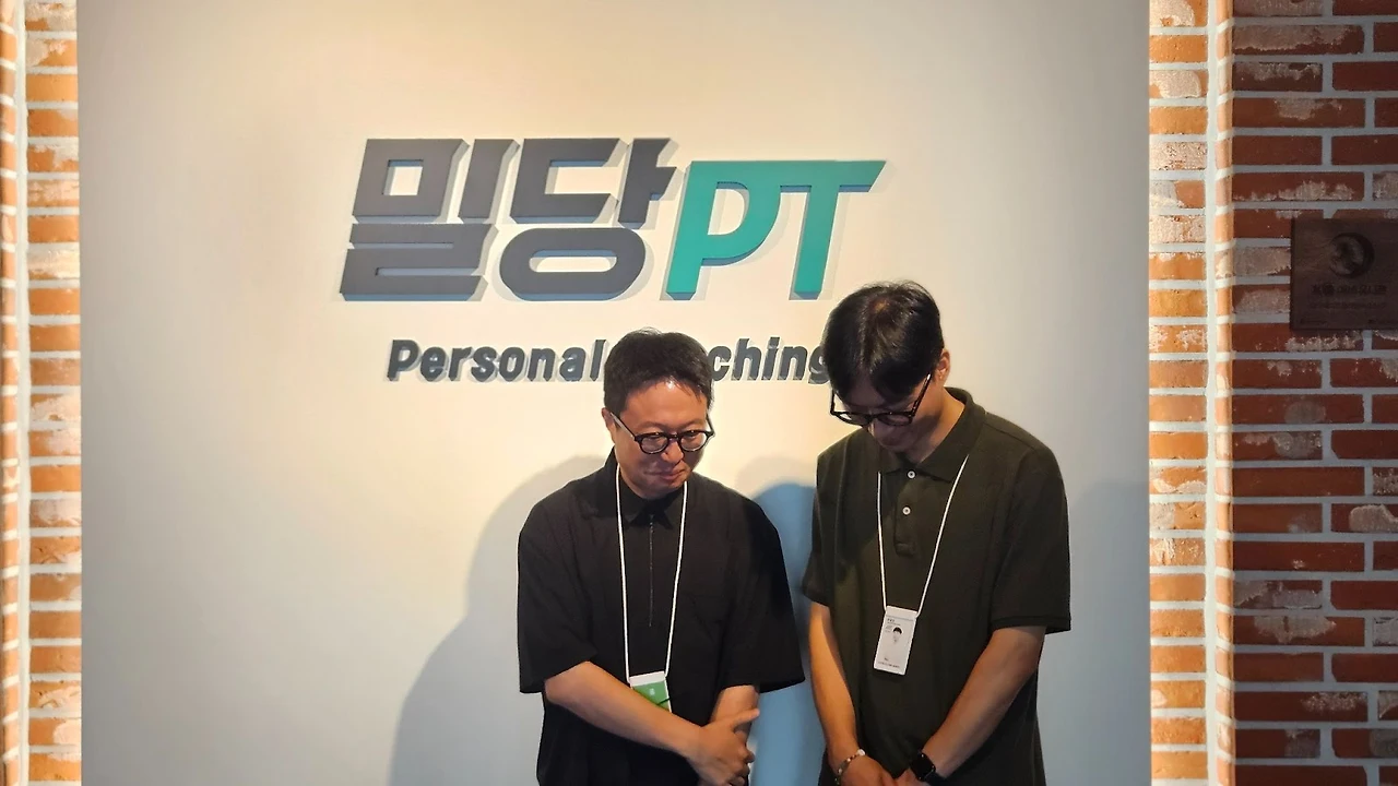 AD_4nXfPzWV3f-_LrxBY_e44G76YYjlXq_XRfAhZIgehAg6ZFxE7R-uK6ZPkPk94mqpAp35ciGeO1xa9HFMmWzlnLp8Zu8mkkvfpJz8WQC4WgVFpeA_2kG1D9doOojxpakdIaSRD30iOAn3ILIDHryO0zCxwC5UN?key=Un41B6Kawyf-0Gq8HCwlXw