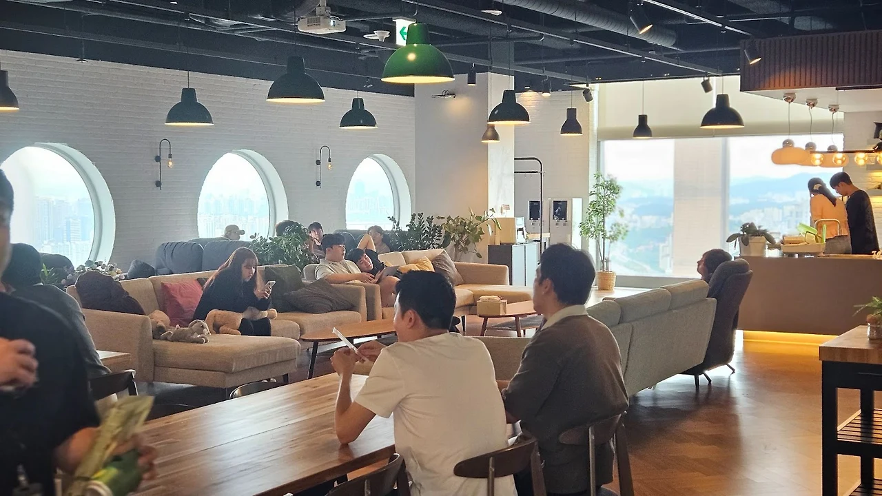 AD_4nXceHAPE_kSDxUuLipbHM6Dr99ffAdq0h4HZXwRueo9dVzfskZ5GBlmLaOHEimEqkQerBkBbNalzWlEzYl8PMaHRUH0j3tTAanC3O_DUPDTgFYWPb2qQYiWg1WcWPjhavJANFDZOMdDM67JG7GTX0ivo4Wau?key=Un41B6Kawyf-0Gq8HCwlXw