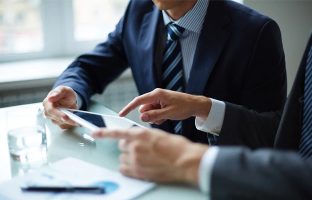 230C963E578D8ED632F632