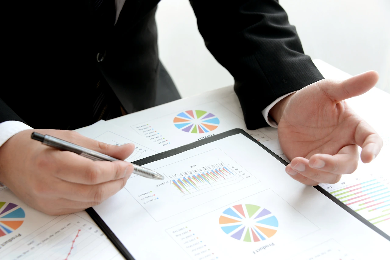 23482733536C29E31D170C