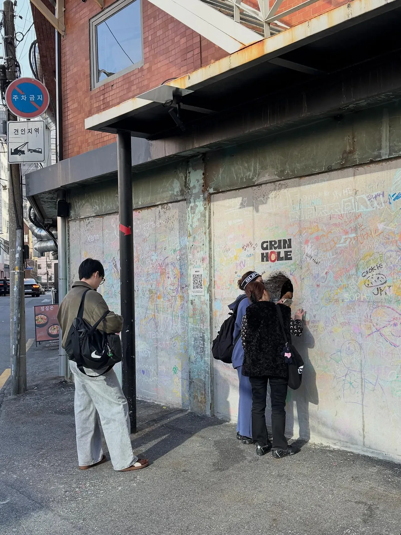 580618990_18541394293045353_1133311851107015202_n.jpg?stp=dst-jpegr_tt6&_nc_cat=105&ccb=1-7&_nc_sid=127cfc&_nc_ohc=r6yTdPmb0SsQ7kNvwFT2g7K&_nc_oc=AdnNPyXTOA-pXjiaqO9ZJiR-sXvvmxV1yxwPTb3ZyVvDB08QrYnx6U-b47vgTeS37xc&_nc_zt=23&se=-1&_nc_ht=scontent-ssn1-1.xx&_nc_gid=_BzIwPAKuvZZA9pjkJqk4w&oh=00_AfrFtqpYE_lqedd0kRdPmE0tEC7uC9BUGtFH_PlpIh5ddQ&oe=695D2B7C