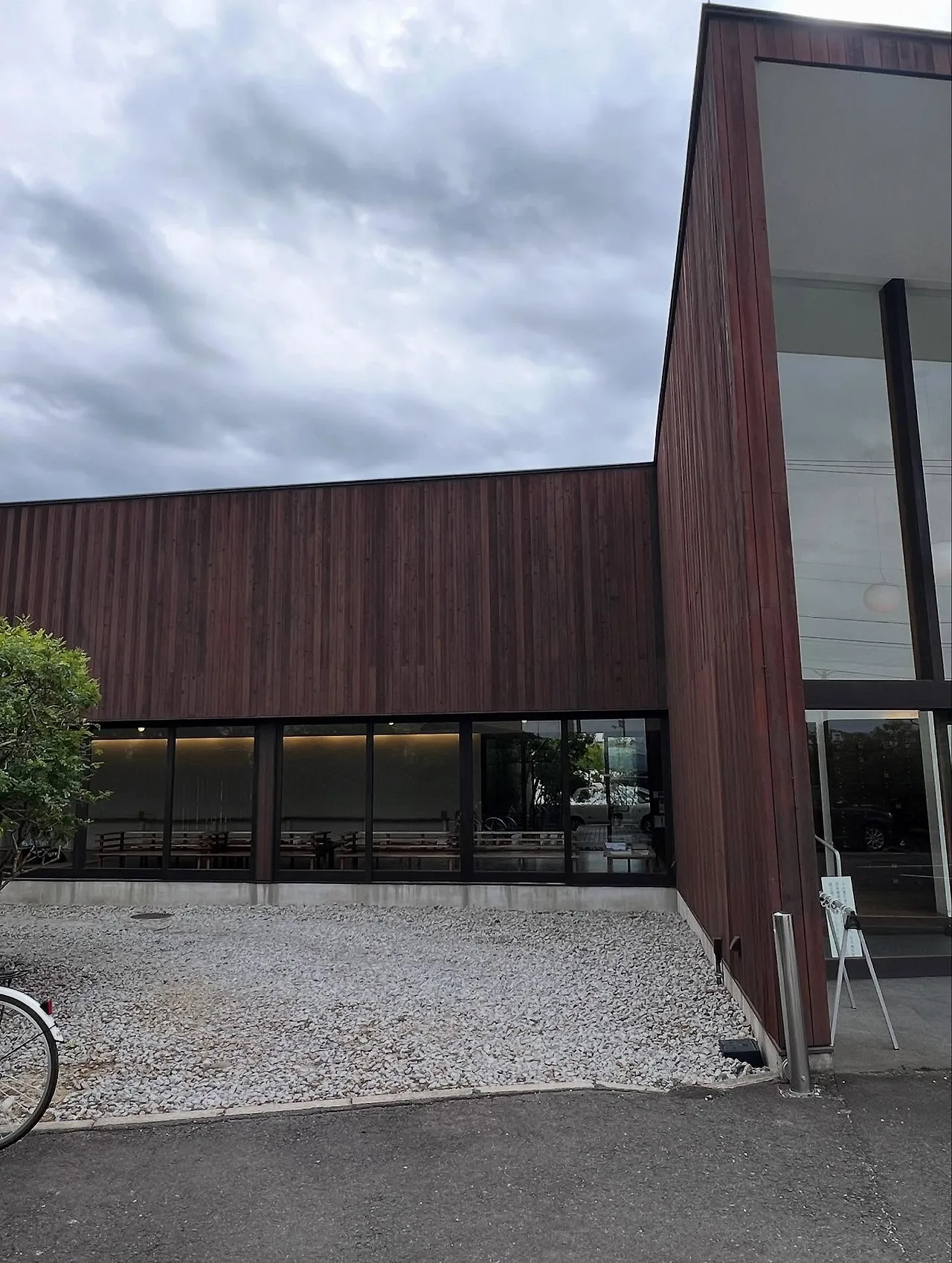 554582658_18530270506045353_4441096649626587465_n.jpg?stp=dst-jpegr_tt6&_nc_cat=107&ccb=1-7&_nc_sid=127cfc&_nc_ohc=G5nkBL7z2_sQ7kNvwE1lmm1&_nc_oc=AdnlW2W3vRi5w-qU5r96U2FvDySv0pULZN5CAUggAlWd7lFT5LyDsRJ2rOHnaa4tNOI&_nc_zt=23&se=-1&_nc_ht=scontent-ssn1-1.xx&_nc_gid=J68MfOyvvt0f4QZFm-PwKg&oh=00_AfdXvpCHMre380Oy058cJ2uzxrZ05iECxyluCWjDMfx53g&oe=68E7C653