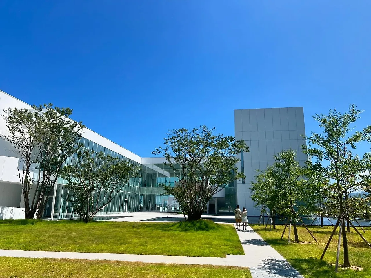 455830890_18453058882045353_1459945316621182559_n.jpg?stp=dst-jpegr_tt6&_nc_cat=107&ccb=1-7&_nc_sid=127cfc&_nc_ohc=tkGhDMYYsicQ7kNvgHD5pF1&_nc_zt=23&se=-1&_nc_ht=scontent-ssn1-1.xx&_nc_gid=AQZKRqLCufGzTWKuSGyU0c4&oh=00_AYDAofihRGxNUWlvT9xFbSK0NUrCEMqyh-s7UKO3oV28wQ&oe=67743E0E