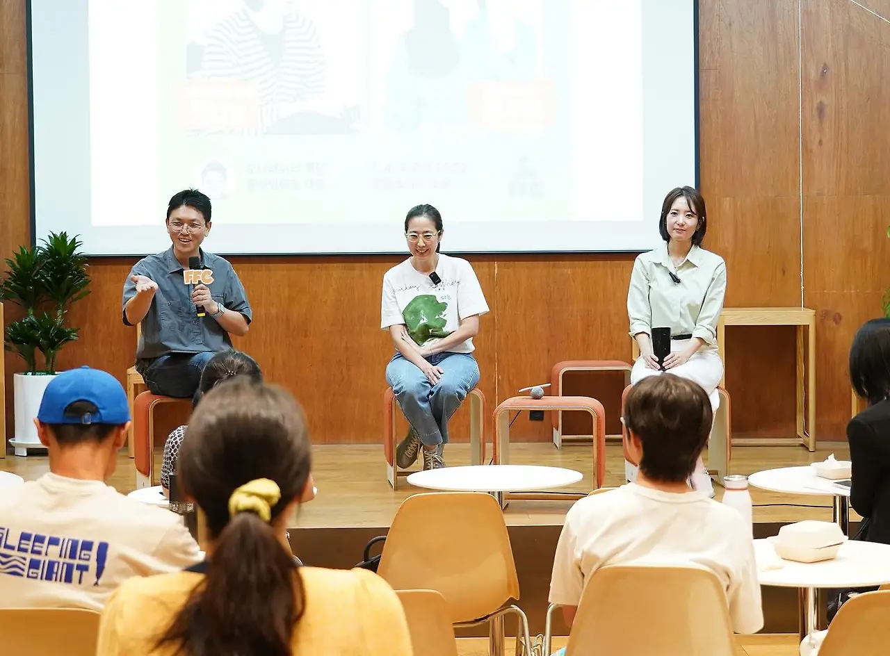 449845329_17980974593705659_9027166789213837501_n.jpg?_nc_cat=105&ccb=1-7&_nc_sid=127cfc&_nc_ohc=dFs52VTNC0IQ7kNvgG-z7zp&_nc_ht=scontent-ssn1-1.xx&oh=00_AYCgSoCs5aZ_PcXwqFhovdNDBxox4ENBgSy7EoljFUZnRg&oe=669D0E2D