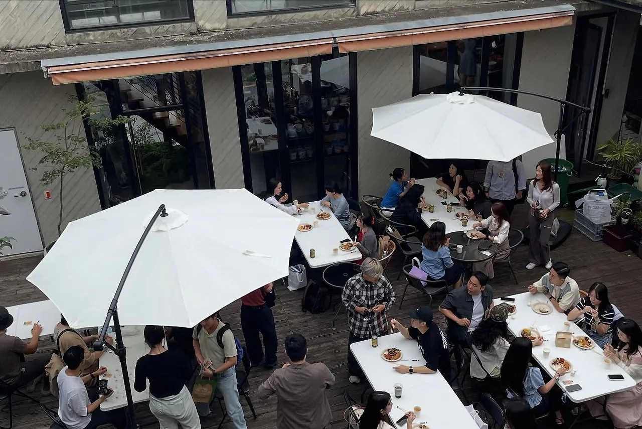 549466798_18527974150045353_7520894366218141827_n.jpg?stp=dst-jpegr_tt6&_nc_cat=100&ccb=1-7&_nc_sid=127cfc&_nc_ohc=bliyvmlg5QgQ7kNvwHly9lo&_nc_oc=AdnZc8KoqWQ0KAZQlt3G64vIXxq8HJowzy66KqRM2CqkmTfXJt1ZTXDFqO0CEeeqrTs&_nc_zt=23&se=-1&_nc_ht=scontent-ssn1-1.xx&_nc_gid=EtEUi0NBn_j3UjfU4P54rQ&oh=00_AfdAuhCOHCM8n6qpntgkZou5EuyAlRAHEy83XavJhwQgaQ&oe=68E6C3E1