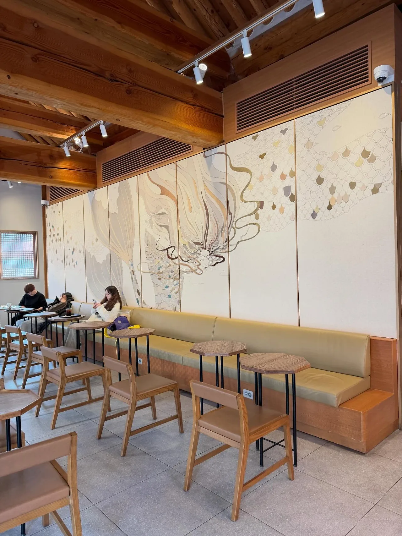 601432027_18547034071045353_6187448019006579300_n.jpg?stp=dst-jpegr_tt6&_nc_cat=107&ccb=1-7&_nc_sid=127cfc&_nc_ohc=KQp5hxcgOPwQ7kNvwGvqzcc&_nc_oc=AdmefYN2cnyAVvjLlzikWOjhCmcdpHCnZUFXgtRdq3pW1_3KeI2PdyxTIO4AUbhG5XY&_nc_zt=23&se=-1&_nc_ht=scontent-lax3-2.xx&_nc_gid=oRqK98S9RDw6RUNaXkFTLw&oh=00_Afr9QRK8iGIZ14_UeQxnzI0lkEeVrNu9CxnWG7tWQRG-xQ&oe=696C1F07