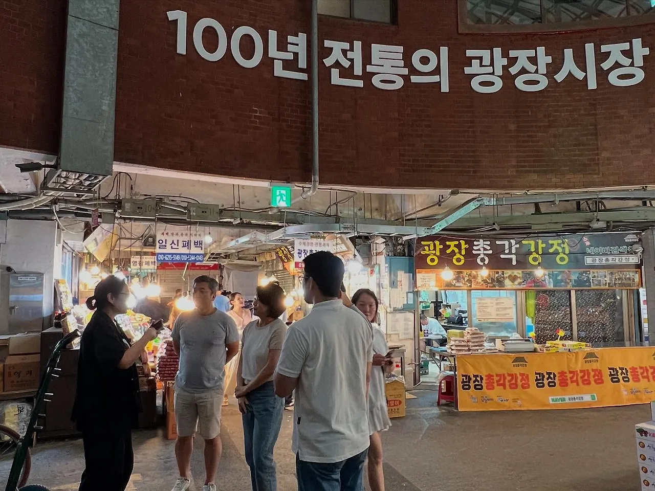 533103925_18522422635045353_9138067576342063997_n.jpg?stp=dst-jpegr_tt6&_nc_cat=107&ccb=1-7&_nc_sid=127cfc&_nc_ohc=ddhDmTMpZDIQ7kNvwHcmBDi&_nc_oc=AdkSqRyZgsa4q-cq8yeaDqXD5-a09r1q2AdbIYx4uJ9-CpKBzwUp5McRIHF_jFQrT04&_nc_zt=23&se=-1&_nc_ht=scontent-ssn1-1.xx&_nc_gid=z0THrrb620fjTbkB4TxHow&oh=00_AfdOaxTXZQ43_kfcpzrven3OKE06v9O9ZnNxjvpgAaQS5g&oe=68E58E11