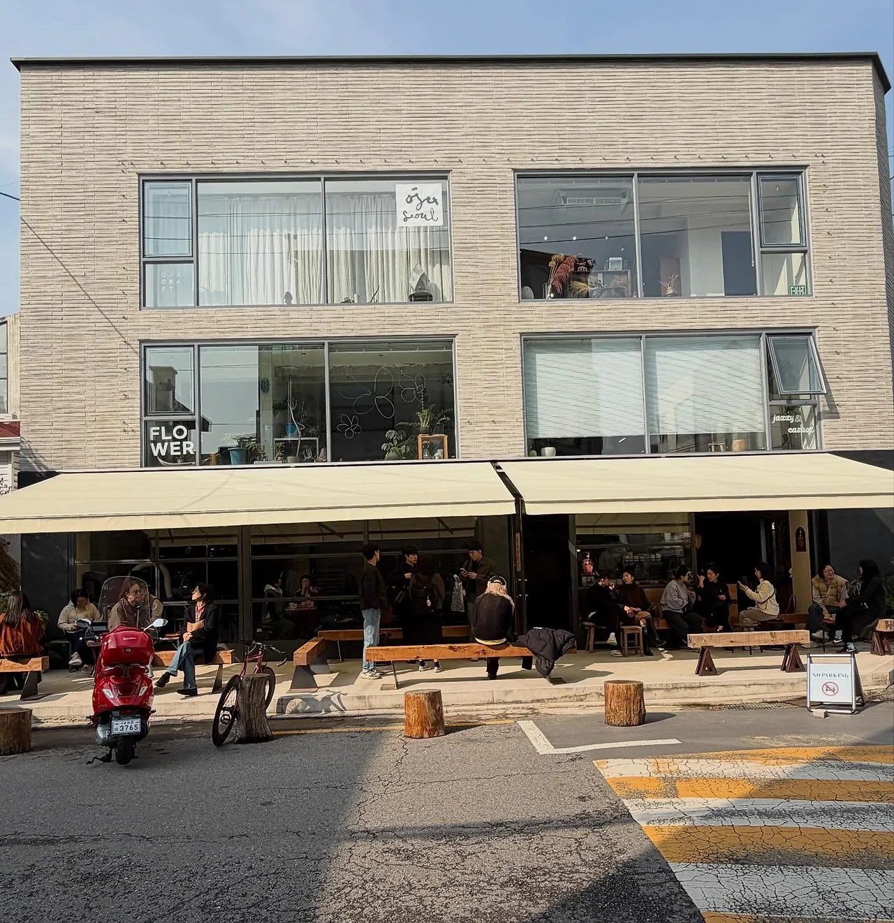 572716396_18539826685045353_6717871115296671742_n.jpg?stp=dst-jpegr_tt6&_nc_cat=100&ccb=1-7&_nc_sid=127cfc&_nc_ohc=2cCT52fr7G0Q7kNvwGYa1ew&_nc_oc=Adm58OLc0O94z7fFbtnEz0hieoO7NpylRQTVYMTra652FrjfSnUxeba6A41TEsK1LaA&_nc_zt=23&se=-1&_nc_ht=scontent-ssn1-1.xx&_nc_gid=nJ5vu8Py-jm2UVsO3_apIg&oh=00_AfpH3kpc-al8pRUupGQsT77_gGXkI82p0iKOXQIRcQr_eQ&oe=695D3D05