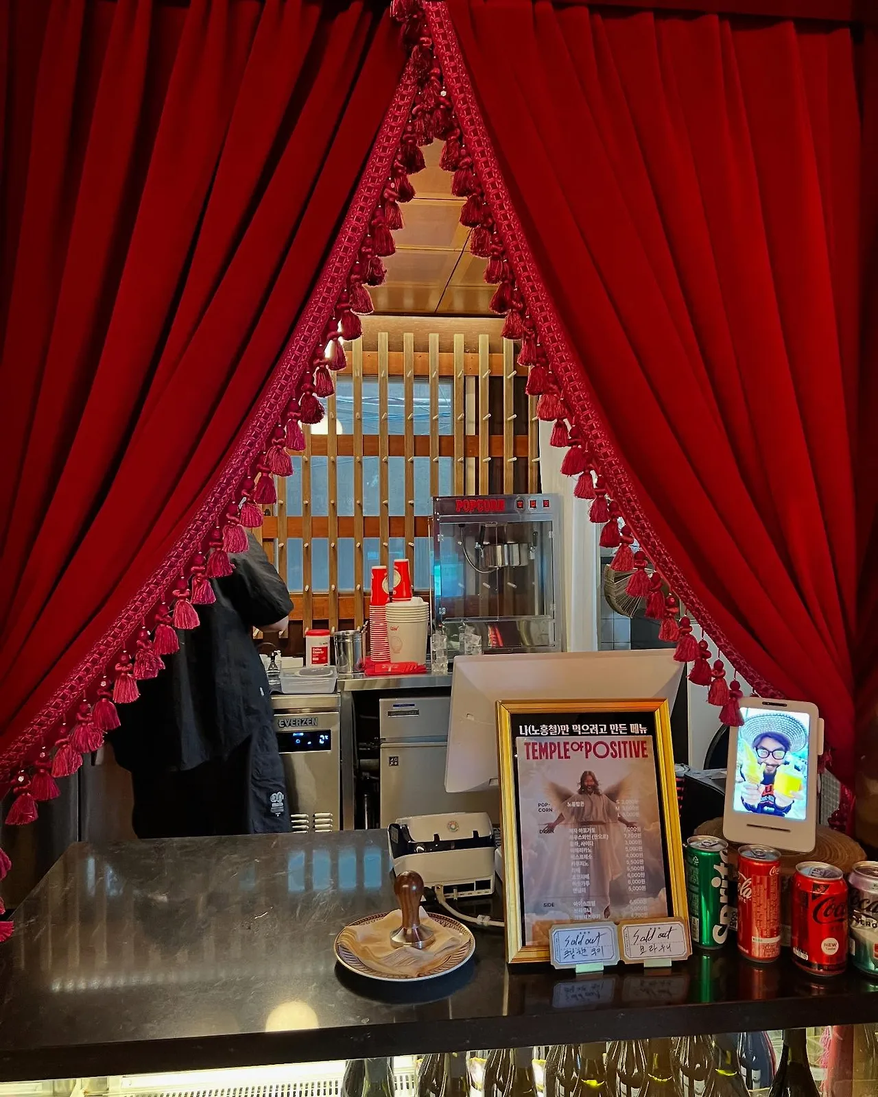 491461252_18500476819045353_4090390571355292198_n.jpg?stp=dst-jpegr_tt6&_nc_cat=106&ccb=1-7&_nc_sid=127cfc&_nc_ohc=_eWP-KOqVGsQ7kNvwFBhfqG&_nc_oc=AdmBAgwf7PnzyR22ArFFsEwOe73HuXYGQcL5M8aA3ZMFknjpv6C4_W6EBw5aQSJvcT0&_nc_zt=23&se=-1&_nc_ht=scontent-ssn1-1.xx&_nc_gid=Ygy_2CMakpdwdpx8CLZxxw&oh=00_AfHxvYYCzN3AjZOw2fUhK-ohGRI5u5IPy8uiDW0Nbm3pcg&oe=6812E3A0