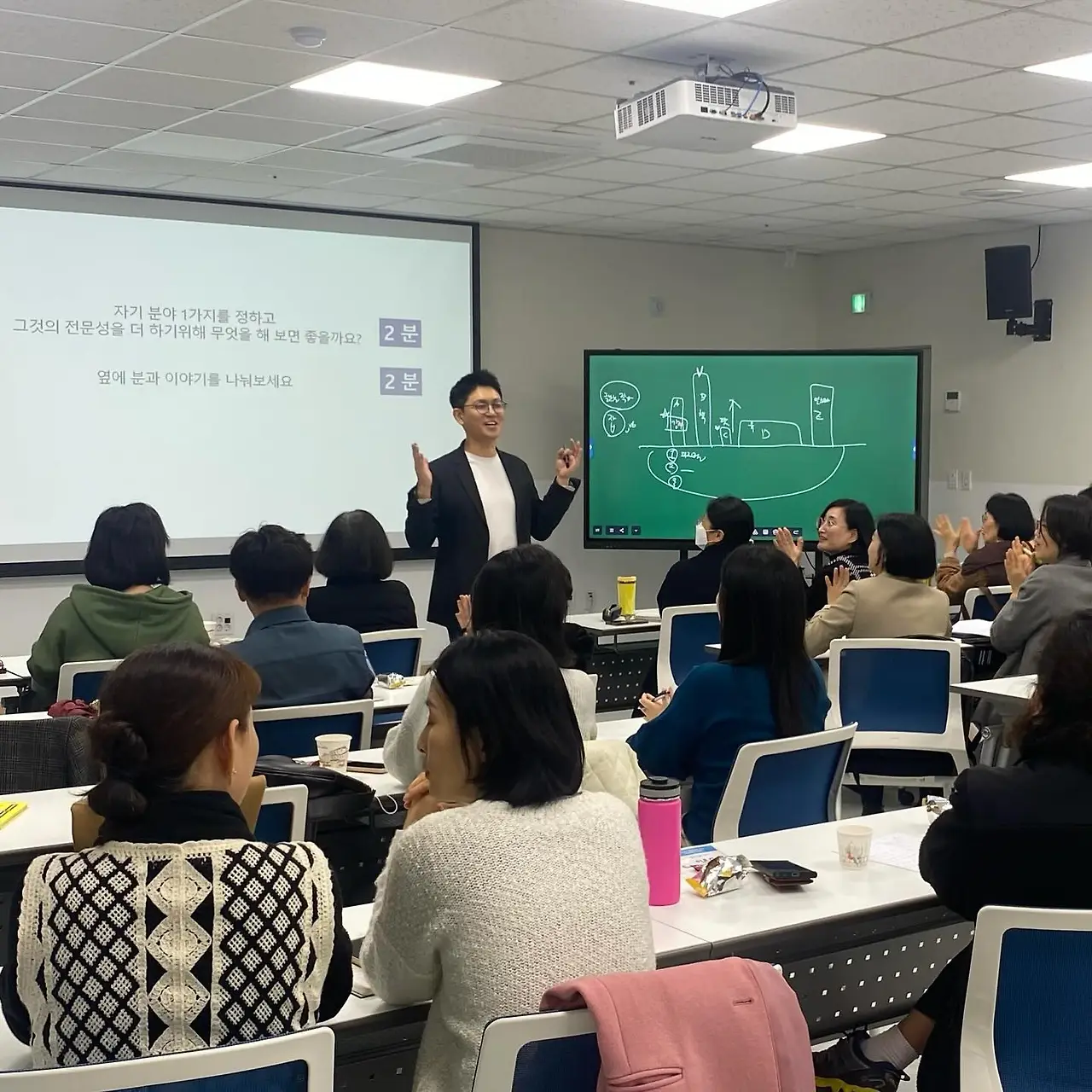 406814574_17955292337705659_6855618262375571701_n.jpg?_nc_cat=106&ccb=1-7&_nc_sid=3635dc&_nc_ohc=afFFXaOEnOoAX9NP8MC&_nc_ht=scontent-ssn1-1.xx&oh=00_AfCnWlzUAuZ8bJIfwiSA8BON-wM9n5WXTRRb3ASsRp72Aw&oe=65956A6E