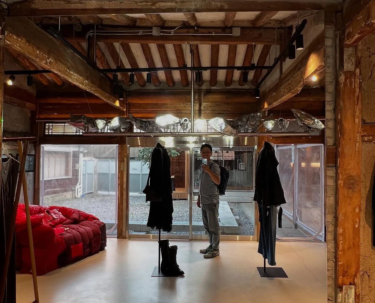 536989570_18523401550045353_1700912773094913459_n.jpg?stp=dst-jpegr_tt6&_nc_cat=104&ccb=1-7&_nc_sid=127cfc&_nc_ohc=8Lkfj7aA_KsQ7kNvwEhqrk6&_nc_oc=AdncNvxL1olyl6ROeDUPc8I4PIKC7znzKjv5Gnu0G1LEw75o3jlhwtjkQEurSzDTIyE&_nc_zt=23&se=-1&_nc_ht=scontent-ssn1-1.xx&_nc_gid=lyVGi8hP07V3kZflHt-HEw&oh=00_AfdZ3DW_5AQO_bF-dXeAHSoj0hFQROFt6jPd18xq40Cw2g&oe=68E5B987